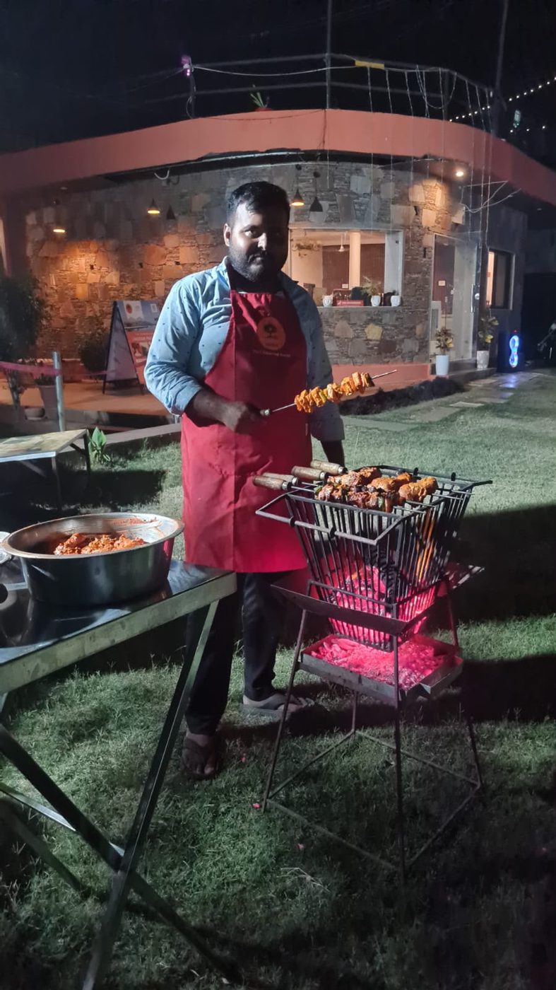 Live BBQ night