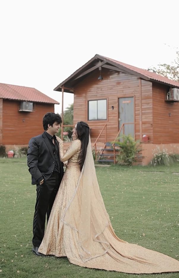 Wedding couple portrait at The Udaisarovar cottages Udaipur